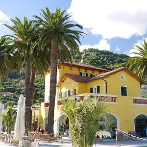 3* Hotel Eva Beach